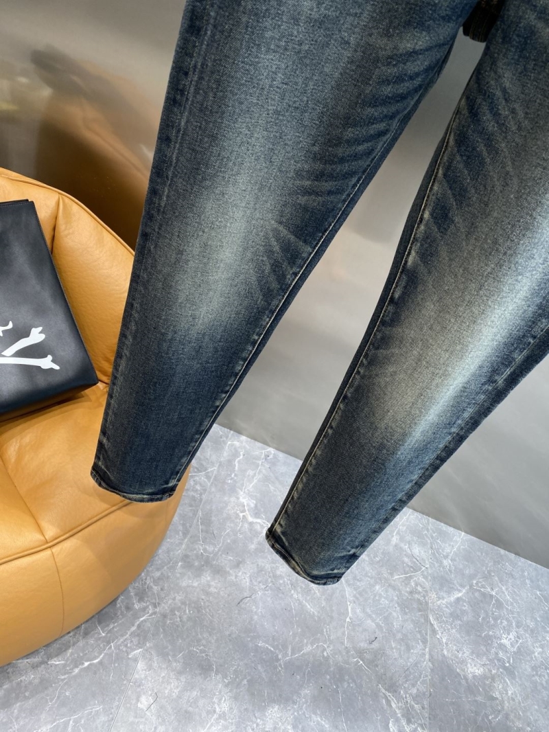 chr1st1an D10r jeans